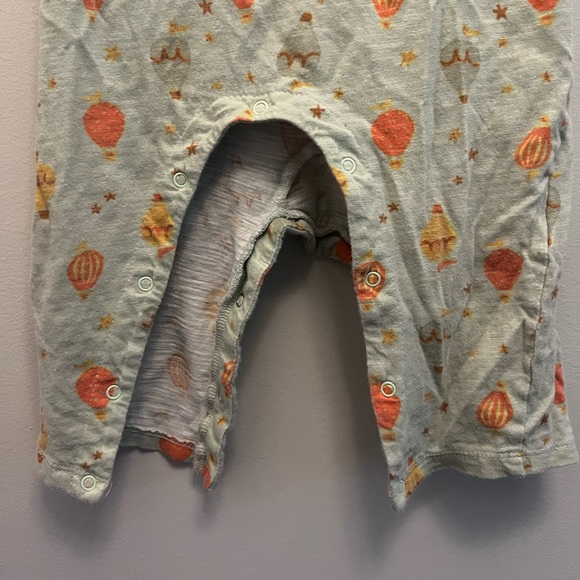 Peek “ the wonderful things you’ll be” one piece - Picture 3 of 5